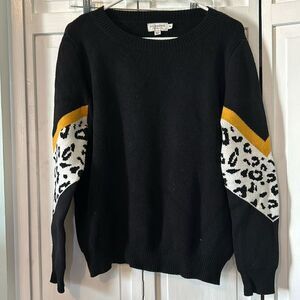 Lili Sidonio cozy leopard print color block sweater - Size M/L